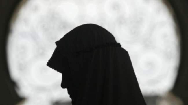 Islam Memuliakan Perempuan